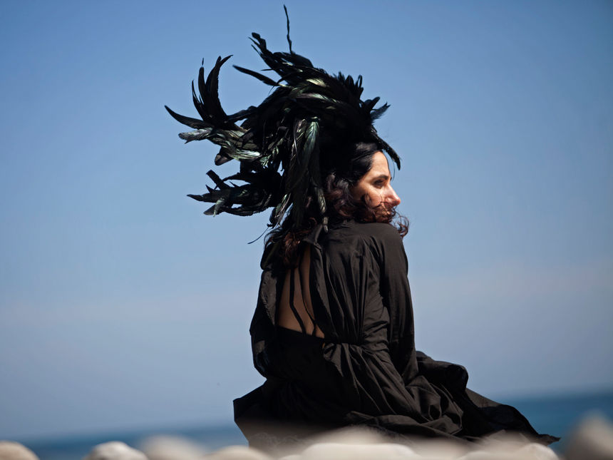 Logo Federn – wärmen, verführen, fliegen – Verlängert!