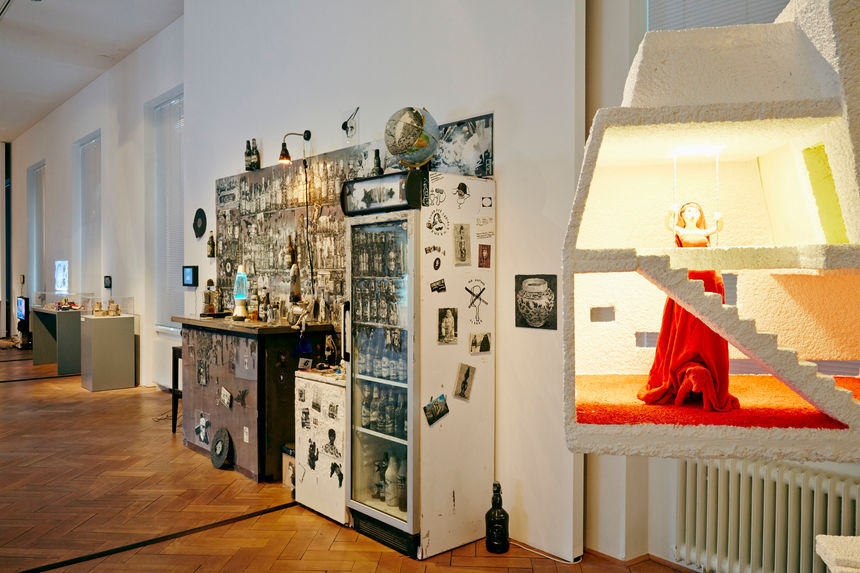 Logo Plot in Plastilin