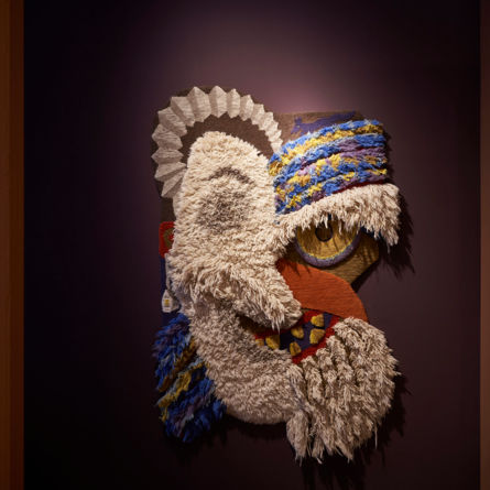 Blick in die Ausstellung «Gib Stoff! Textile Bilder im Raum» im Gewerbemuseum Winterthur