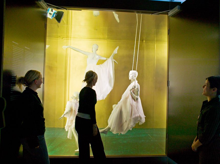 Logo UNIK: danish fashion