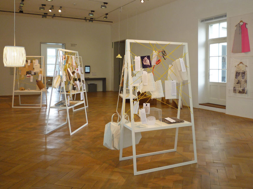 Logo Unfolded. Papier in Design, Kunst, Architektur und Industrie