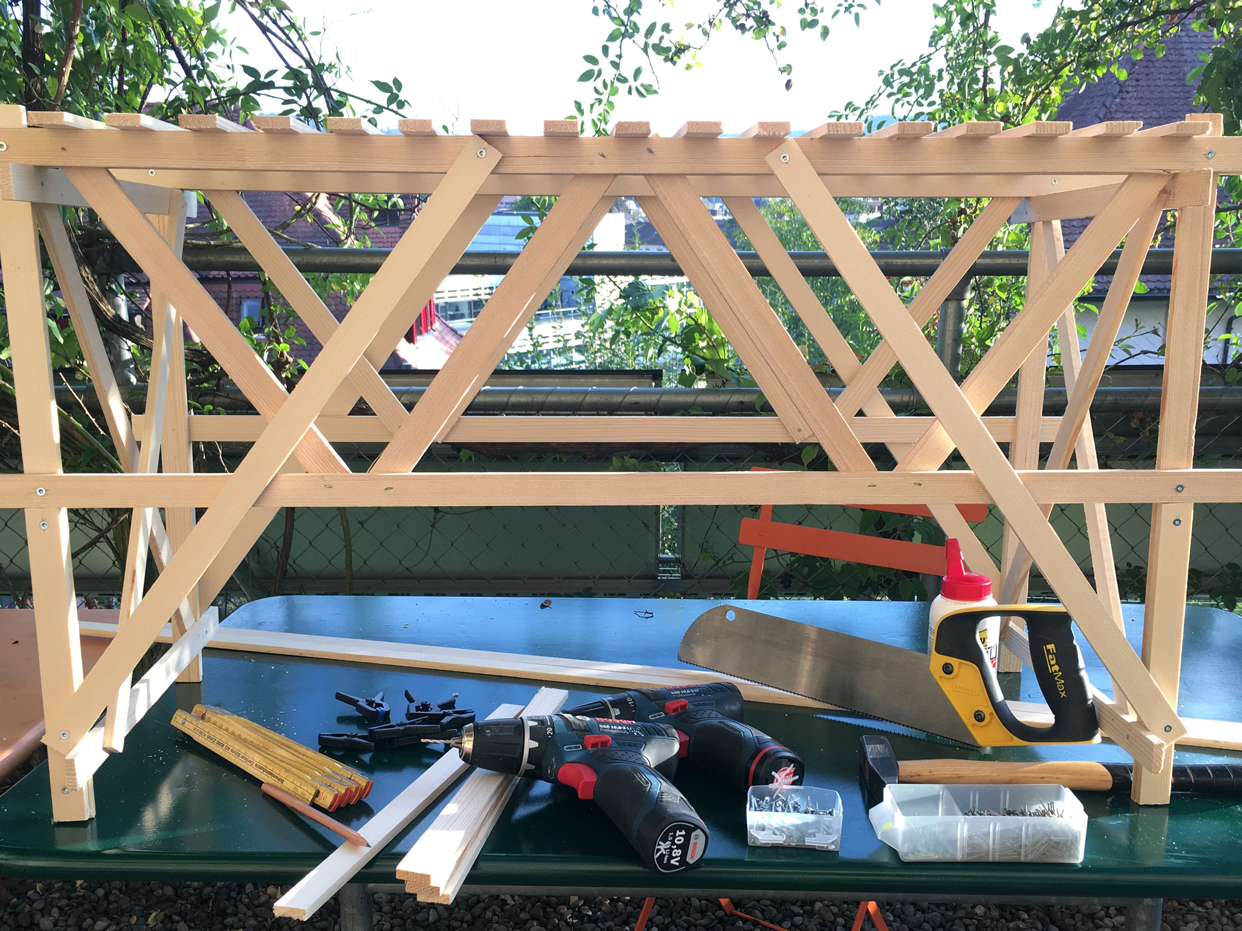 Workshop für alle: Stuhl oder noch viel Praktischeres zimmern - Nur noch Warteliste!