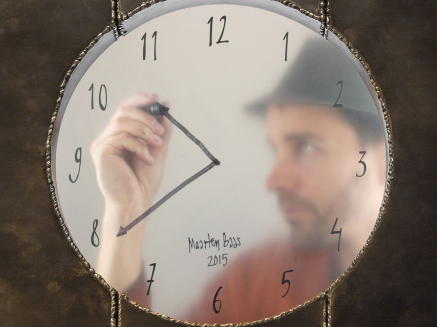 Logo Maarten Baas – New Times